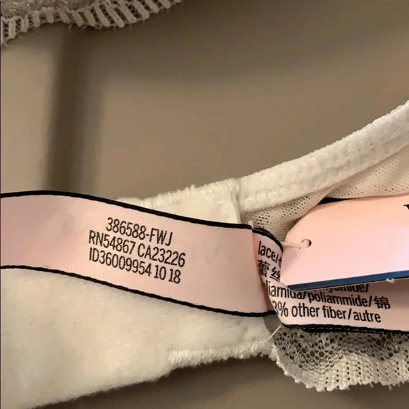 VIctoria’s Secret Dream Angel Push Up Bra w/o Pads NWT - Picture 7 of 12